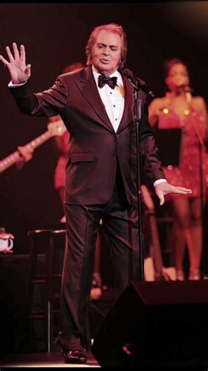 #music #engelberthumperdinck #legend #livemusic #concert #blowup #usa #releaseme #youtubeshorts