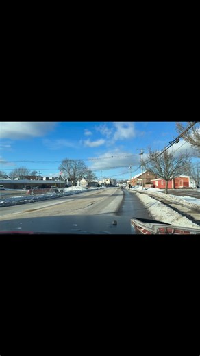 Rochester PD responding code 3 (lights and siren)#RochesterNH #PoliceActivity #Code3 #ScannerAlerts | Rochester, NH Scanner Alerts