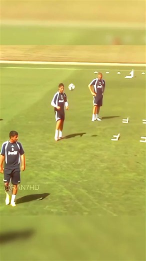 Rare Ronaldo🐐 Freestyle Skills 🔥☠️#soccer #foryoupage❤️❤️ #footballsoccer #ronaldo #Cr7