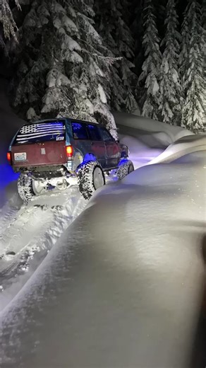 Driving Through Extremely Deep Snow! 😱 #snow #cars #offroading | Supercar Blondie