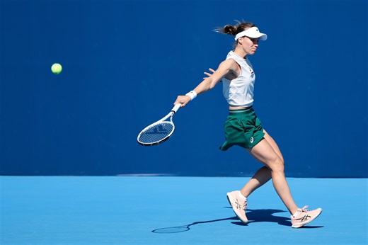 Golubic overcomes Stearns in three sets to make Beijing third round