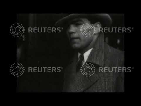 1929 GERMANY: Max Schmeling the boxer leaves Hamburg for America,