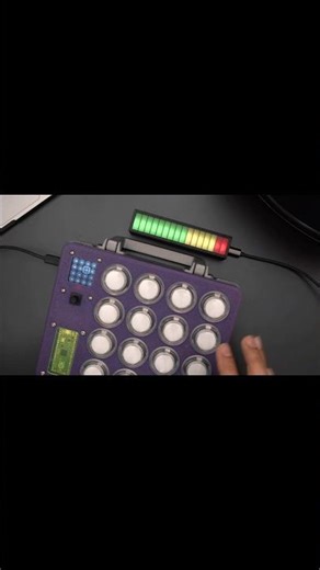 Mini VU meter inspired project using NeoPixels and CircuitPython #Adafruit #3DPrinting