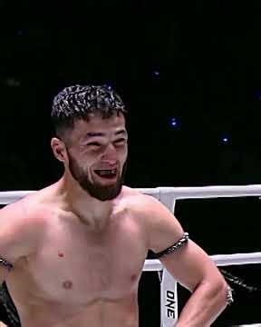 NONSTOP Pressure 🔥 Can Dedduanglek take down Cyber at ONE Friday Fights 153?