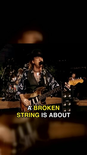 Stevie Ray Vaughan: Guitar String Break and Smooth Onstage Guitar Change (1989)