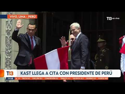 Presidente electo Kast llega al Palacio de Gobierno en Perú a cita con presidente Jerí