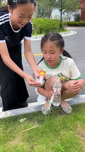 Cool items! The ultimate hydration hack! #creative #viral #shorts #gadgets