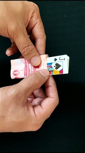 UP or DOWN - GREAT MAGIC CARD TRICK