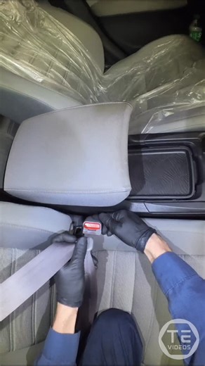 Honda CR-V Seatbelt Buckle Recall #hondacrv #seatbeltbuckle #recall #foryabud | TE Videos