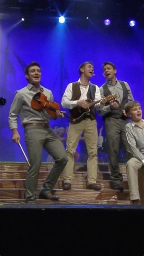 Celtic Thunder sings The Galway Girl from Voyage. 💃☘️ #CelticThunder #TheGalwayGirl