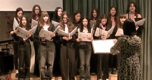 «Το Ολοκαύτωμα και οι Καστοριανοί Εβραίοι»: Η εκδήλωση του Μουσικού Σχολείου στο Μπαϊρακτάρειο (φωτογραφίες – βίντεο) - fouit.gr