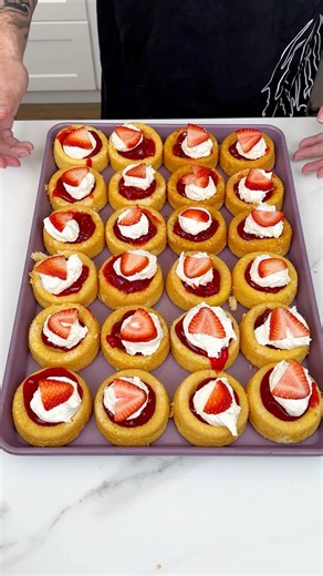 No-Bake Strawberry Cheese Cake Bites! I make a delicious No Bake dessert that my guests absolutely love | Yum & Done Recipes
