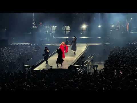 Florence + the Machine, Everybody Scream, Live at the O2