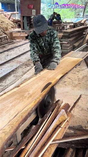 Traditional Timber Cutting procedure: Board Cutting with Sliding Table Saw