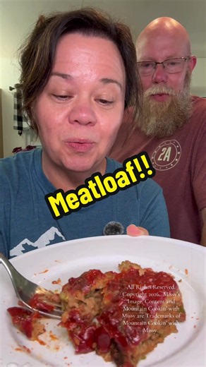 Nothing beats an old-fashioned Appalachian meatloaf! ❤️ Simple ingredients, full of flavor, and just like the kind many of us grew up on. What are you serving with yours—mashed potatoes, green beans, or mac & cheese? Tell me in the comments, and share this with someone who loves good country cooking! #MountainCookinWithMissy #AppalachianCooking #CountryCooking #meatloaf