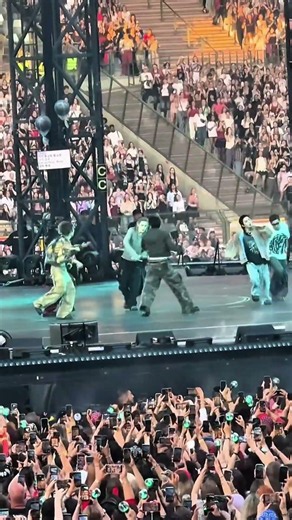 The ultimate Mic Drop | BTS in Brussels. #bts #arirang #micdrop #btsconcert #brussels