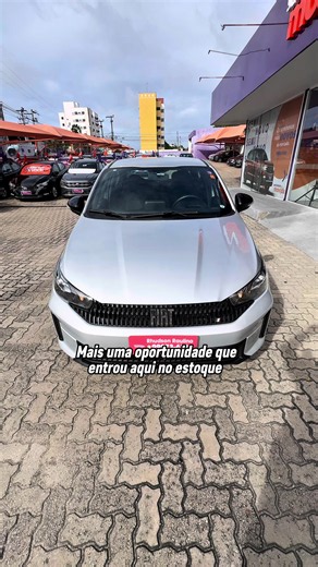 Fiat Cronos Drive 1.0 2025/2026 | Seminovo Prata, 24.000 km - R$82.700