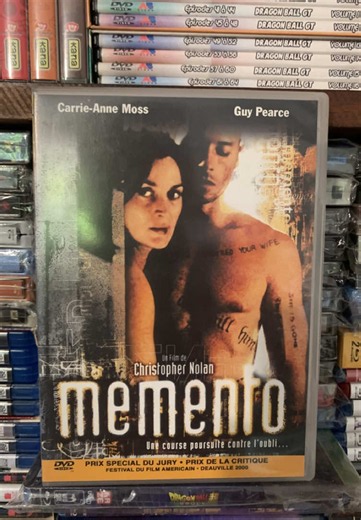Memento DVD Christopher Nolan Guy Pearce