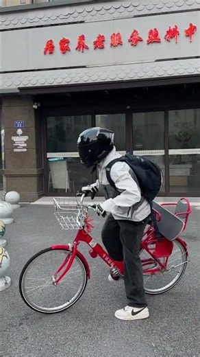 Come on, do you want ride moto with me? #motorcycle #skateboard #love #moto #race #skate