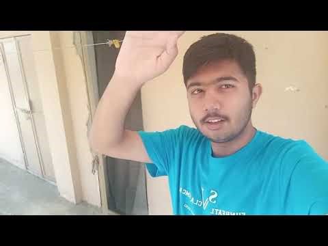 Aj Ma Apko Apni Roof Dekhon Kya Para ha upar 