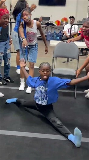 She did what needed to be done 😭💯 #kiddancers