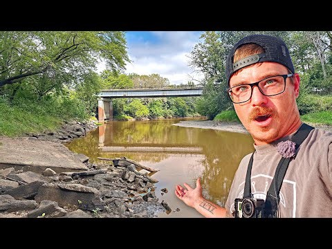 I Found A HIDDEN RIVER HOLE Hiding Big Fish!!! (Live Bait Fishing)