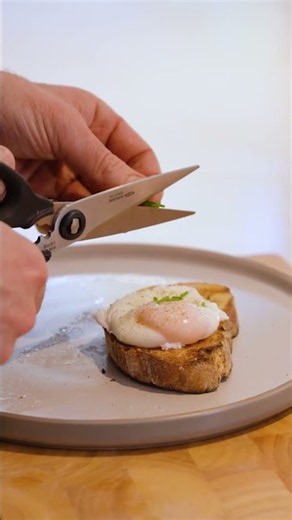 When you've been practising PERFECT poached eggs with GoogleGemini... then your guests do this! [Ad]