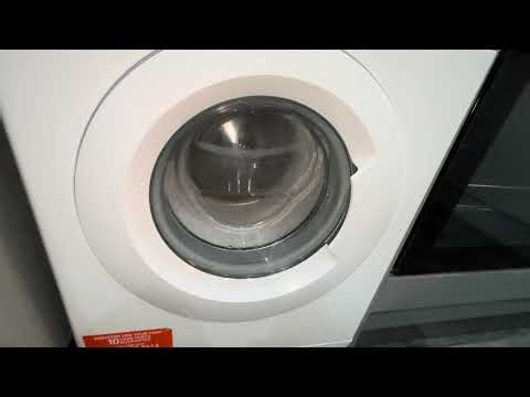 Indesit MyTime Washing Machine Rinse and Spin Final Spin Going Crazy!!