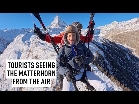 More and more tourists glimpsing the Matterhorn from the air