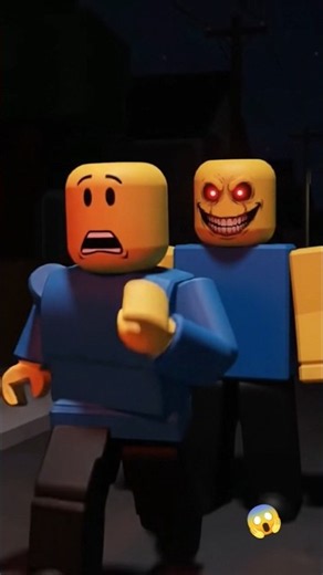 THE HAUNTED MIRROR CREATED MY EVIL DUPLICATE! 😱👻 | Roblox Horror #Shorts