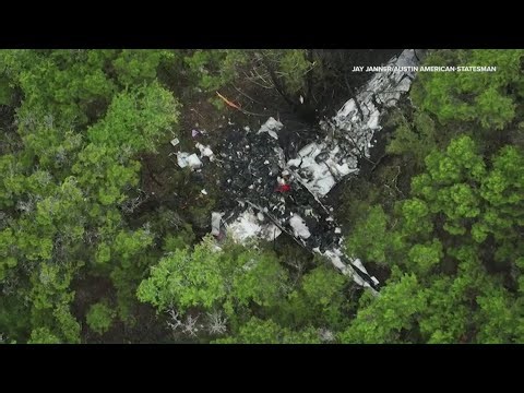 ATC radio captures moment controllers lost plane's signal ahead of deadly crash in Hays County