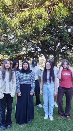 alien cat meme 😂 #tiktoktrend