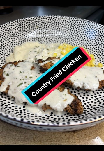 Country Fried Chicken w/Country Classic Gravy Recipe 🍗 * 3lbs chicken breast thinly sliced * 1Tsp paprika * 2Tsp garlic powder * 1Tsp onion powder * 2Tsp cracked black pepper * 4tsp Himalayan salt * 1-2c buttermilk enough to cover chicken, marinate 1hr to overnight * 1c flour * 1c cornstarch * 1-2 teaspoons crack black pepper & 1tsp salt added in flour * Oil to fry Gravy Ingredients: * 2tbsp butter * 2tbsp flour * 1.5-2c whole milk * 1/4tsp garlic powder * 1/4tsp * Salt to taste * Generous crac