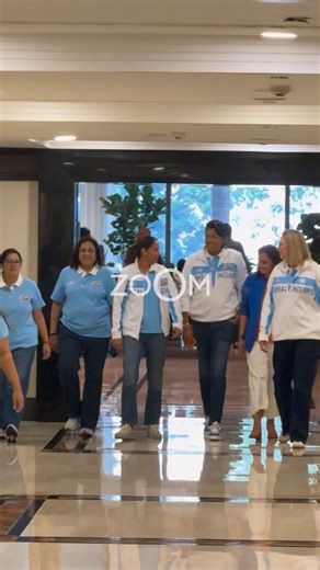 Cricket legends Jhulan Goswami and Harmanpreet Kaur attend event together. [Zoom Papz, Indian Women Cricket Duo, Captain] | Zoom TV