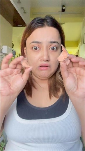 Foundation se Blush Hack 😱🤯 #shorts #trendinghacks #viralshorts #viral #hack #foryou #trending