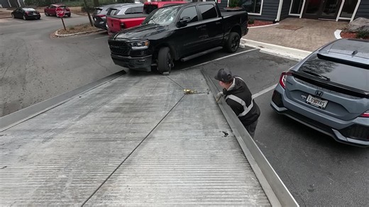 He said the manager shut the door on his arm... then police were called