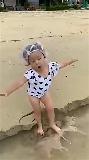 cute baby 😅😅