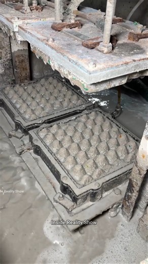 How Does Waste Paper Become an Egg Tray? #paperrecycling #eggtray #factoryprocess #shorts