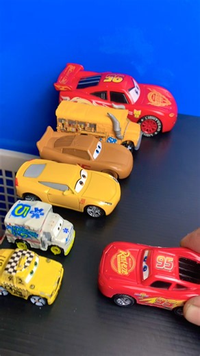Lightning Mcqueen Review in Cars 3 | Pixar Cars #toys #mcqueen #cars #pixarcars #mcqueencars