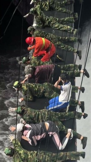Heroes Dig With Bare Hands to Rescue Those Trapped After the Quake #shorts #earthquake #survival