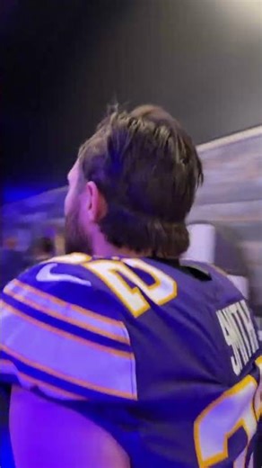 Harrison Smith leaving field after win over Packers