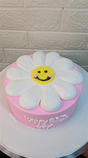 Beautiful Strawberry 🍓Cake Design #cakedecoration #shorts #cake #shortvideo #birthdaycake