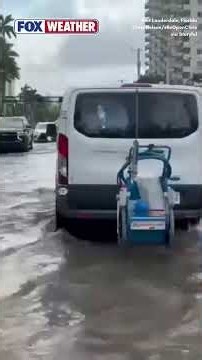 Watch: King Tide Flooding Inundates Fort Lauderdale, Florida