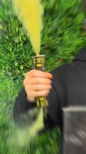 How Strong is Smoke Dye? 💨📱 | PrestonPlayz