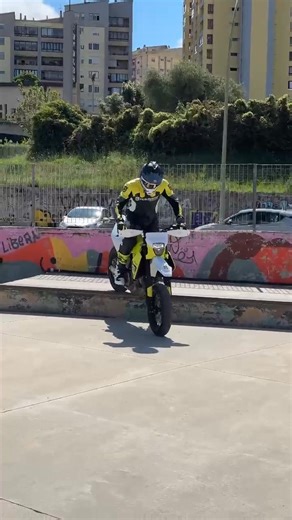 Demonstrating the supreme agility of our 701 Supermoto. Skill and balance courtesy of Nerijus Malinauskas. #Husqvarna #RideHusqvarna #GoRide #Supermoto #701Supermoto | Husqvarna Motorcycles