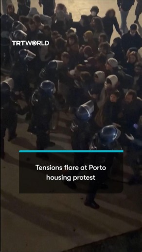 Portuguese police and housing activists clash in Porto
