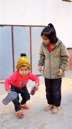 Rudra Chappal🩴kyu Le Gaya #shorts #maa #youtubeshorts #funnyvideo