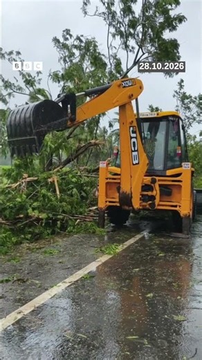 Cyclone Arnab: రాత్రికి రాత్రే కోనసీమలోని ఈ ప్రాంతం ఇలా అయ్యింది... | BBC Telugu