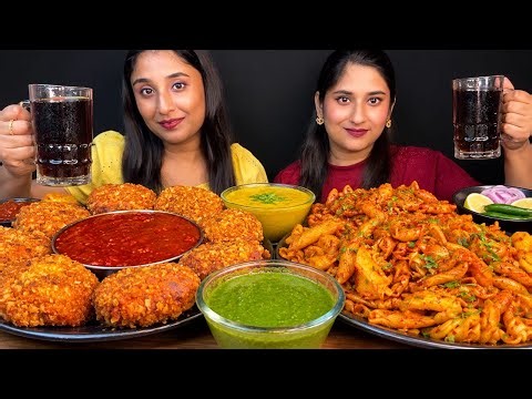 Eating😋Giant Kurkure Momo with Different Type Of Chutney and Spicy Pasta Challenge | Food Challenge