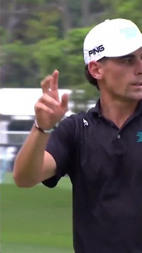 Joaquin Niemann drills a long put to start the final round ⛳️ #joaquinniemann #livgolf #golf